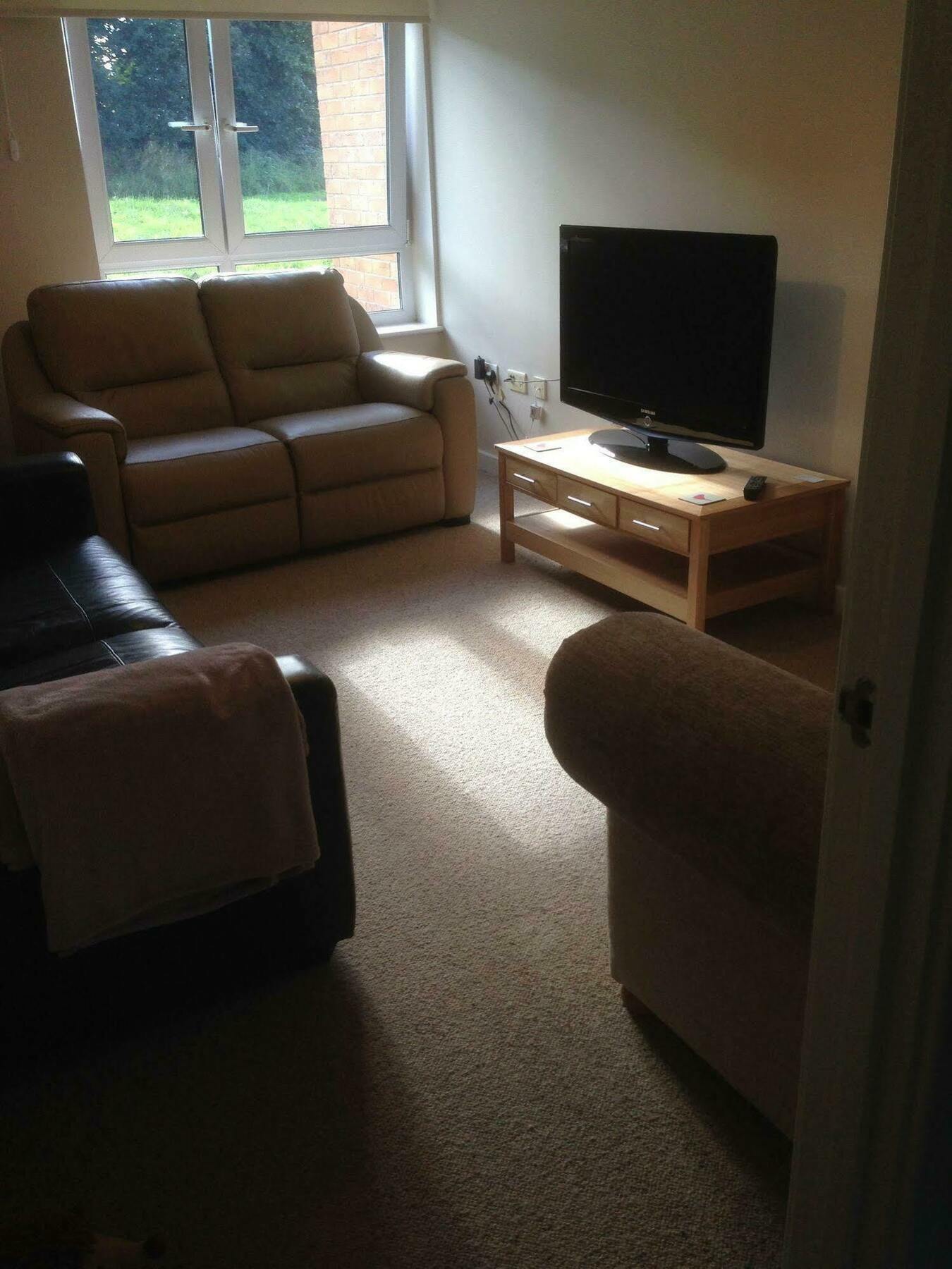 The Beeches - Serviced Duplex Apartment Sheffield Bagian luar foto